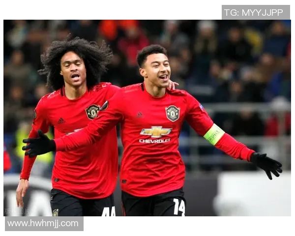 弗赖堡与门兴激战正酣比分争夺战引发球迷热议 弗赖堡与门兴激战正酣比分争夺战引发球迷热议